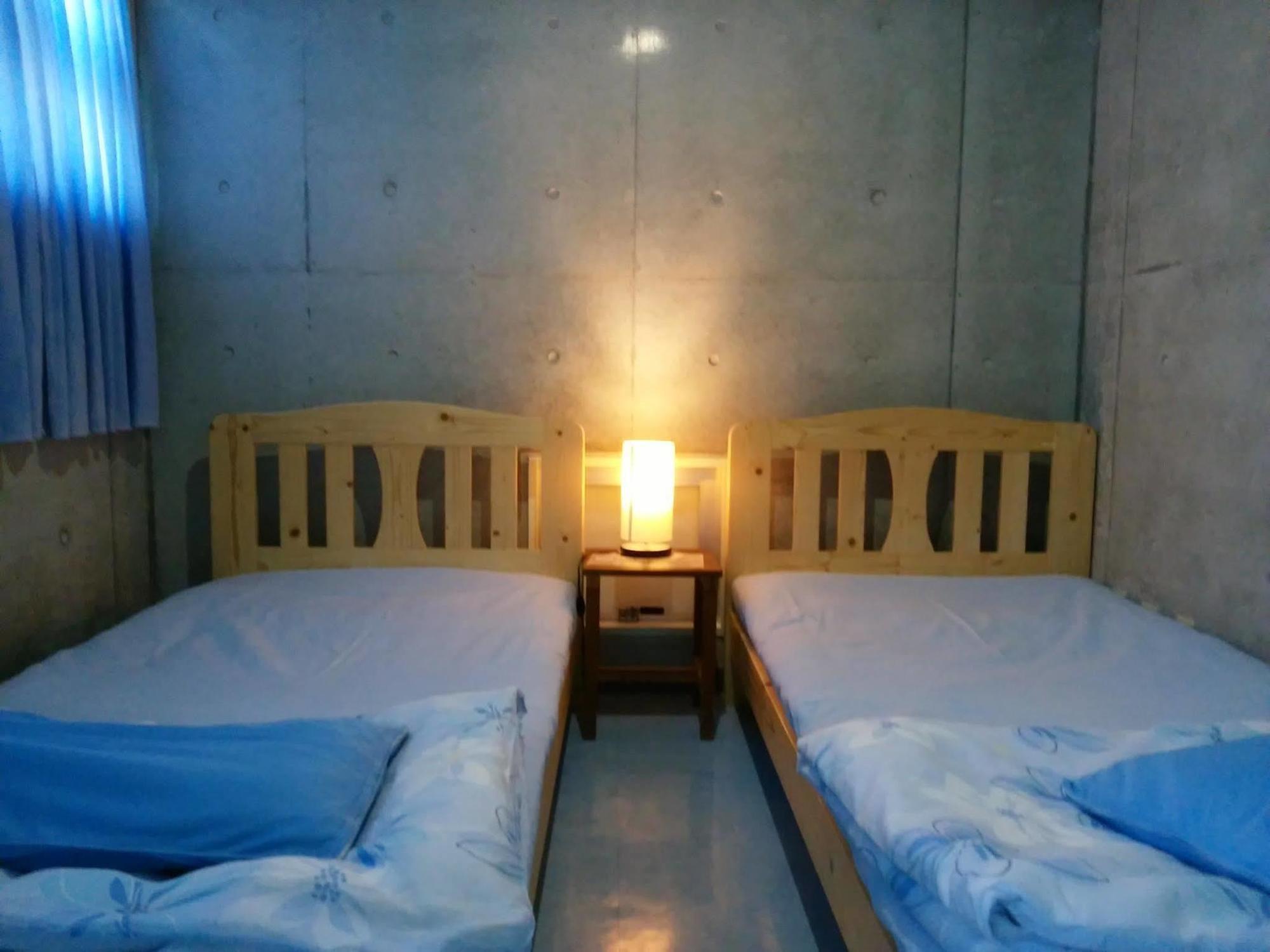 Guesthouse Seaglass Itoman Exterior foto